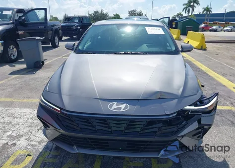 2025 Hyundai Elantra Sel Convenience z USA, uszkodzony, nr VIN KMHLS4DG2SU905790